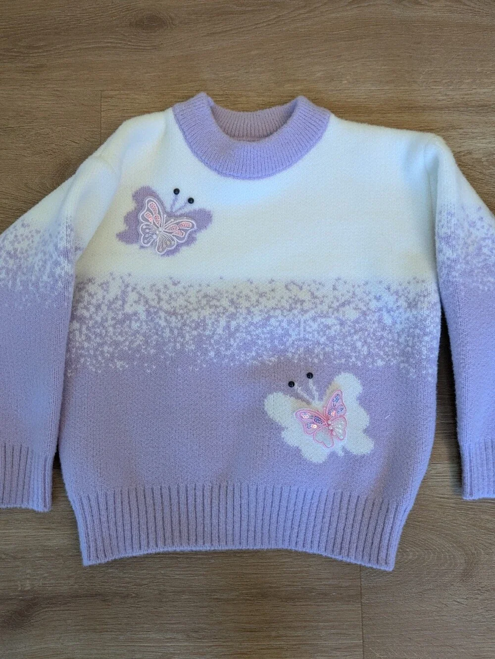 New Never Worn Lavender Butterfly Knit Sweater